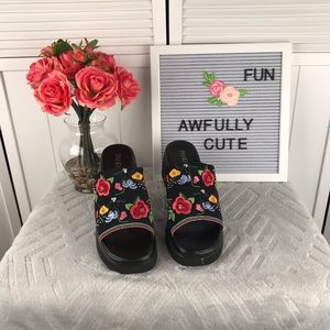 Chunky flip flop by Ipanema